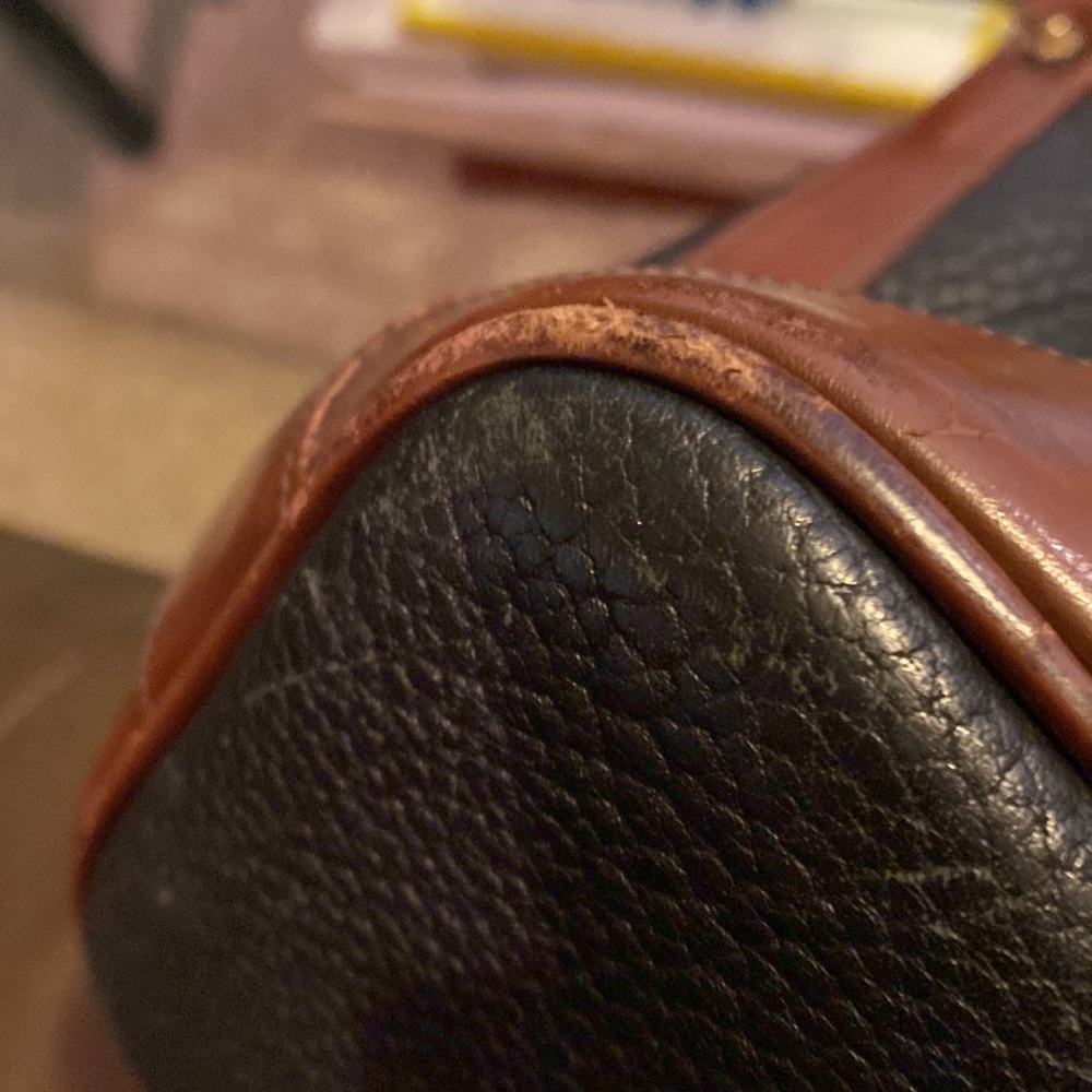 Dooney  and Bourke Bag - Picture 6 of 6